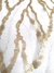 Tul Blanco con Hojas Blancas y Doradas - comprar online