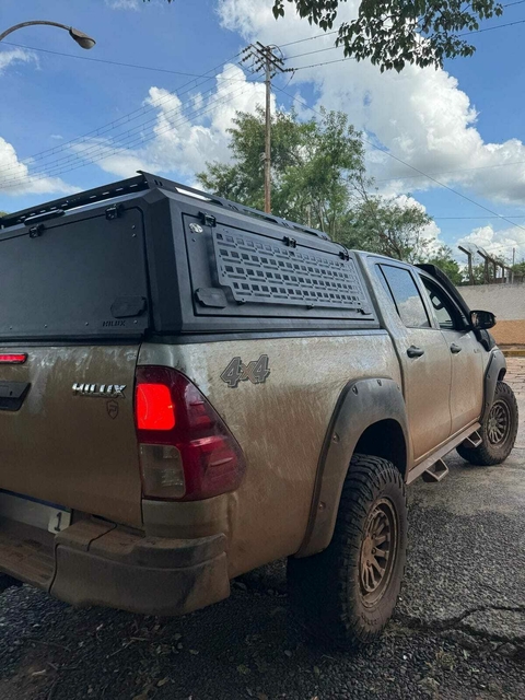 CapotaToyota Hilux (2023) -Torden Adventure - comprar online