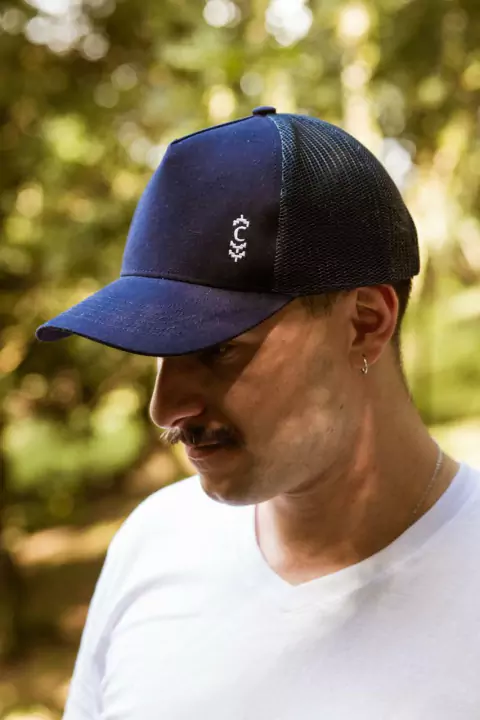 Boné Trucker Azul Marinho