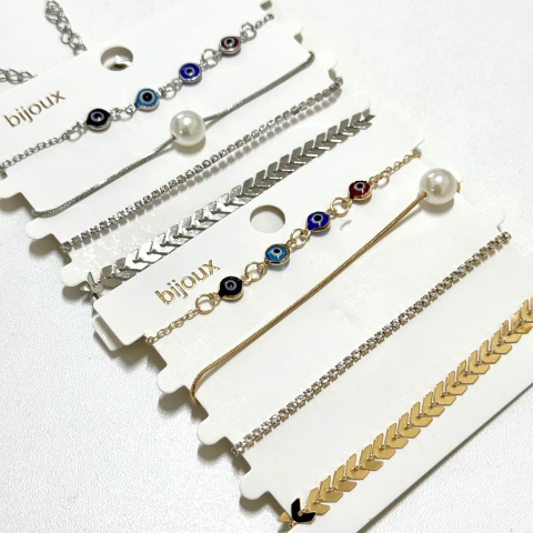 Cartela de Pulseiras Bijoux - Olho Grego e Pérola - Dourado e Prata