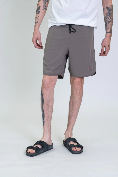 SHORT SURFERO LISO