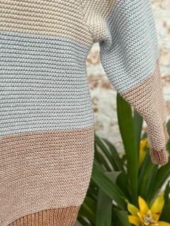Blusinha de bebê. Seu bebê quentinho e cheio de estilo com a Natu bebê. Peças de qualidade produzidas com fio hipoalergênico. Conheça a coleção completa no site