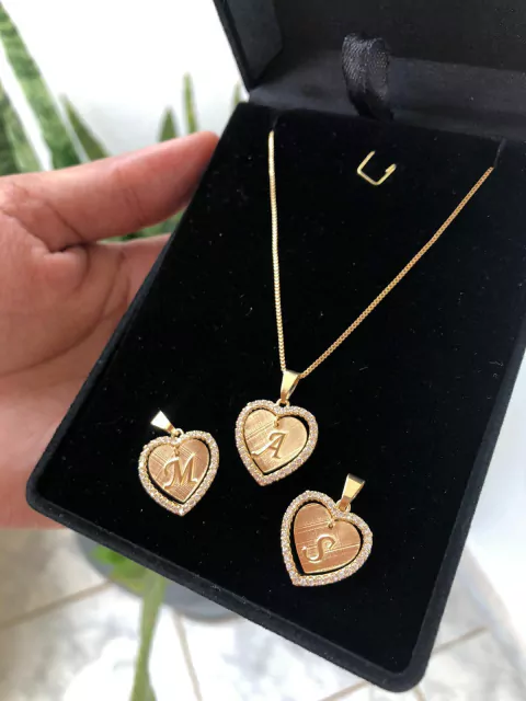 Colar de Coração Cravejado com iniciais