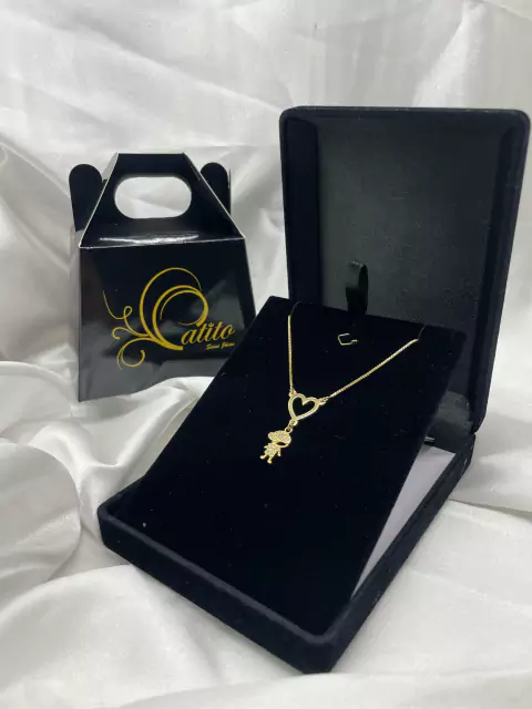 Colar Canga de Coração Vazado com 1 Filho(a)