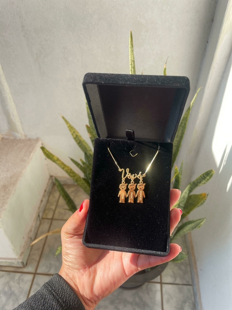 Corrente Personalizada "Vovó" com Pingentes de Nome