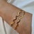 Bracelete Zig Zag Lisa Nara Ajustável Banho Ouro 18k - comprar online