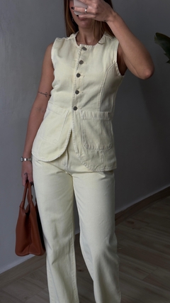 Colete Serena Alcance amarela - ByGabrielaMaldonado