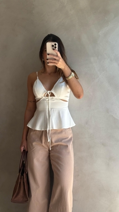 Blusa Agata na internet