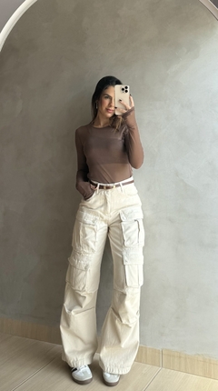 Blusa Tule na internet