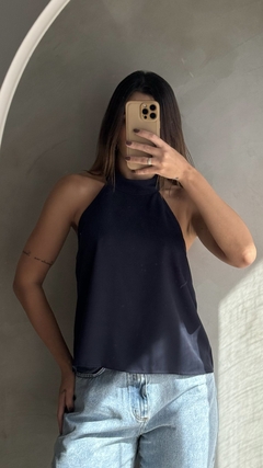 Blusa Maia na internet