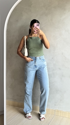 Blusa Eloa na internet