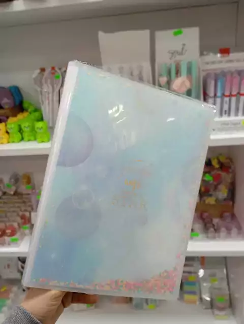 carpeta A4 con 20 folios-celeste gliter