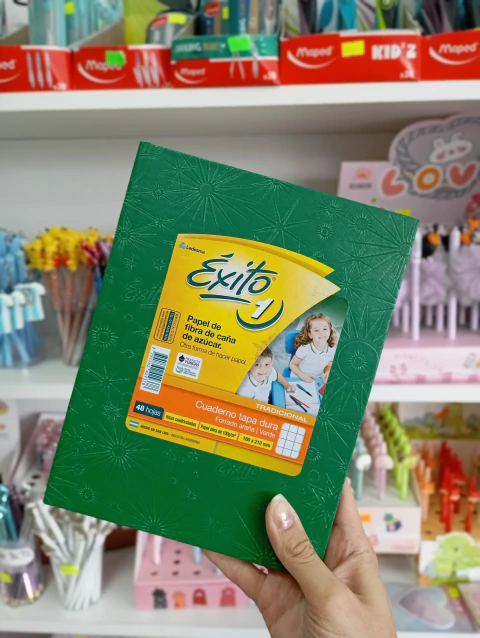 Cuaderno N1 escolar tapa dura-hojas cuadriculadas -exito-verde - buy online
