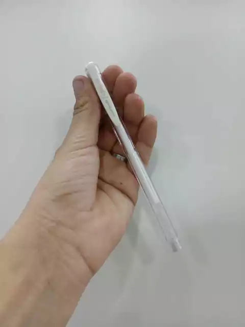 Lapicera de Gel Pop- Uniball (Blanco)