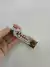 Paquete de chocolate con goma de borrar adentro
