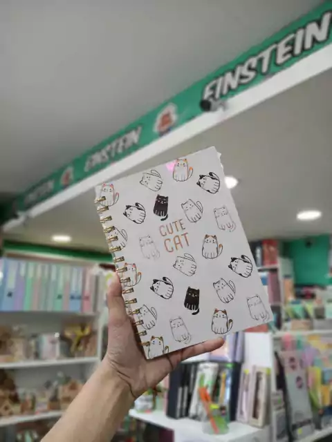 Cuaderno tapa dura-A5-gatitos blancos