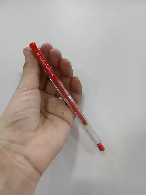 Lapicera de Gel Pop- Uniball (Rojo)