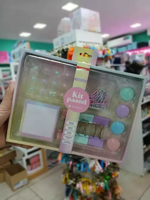 Kit pastel-skycolor-stationary