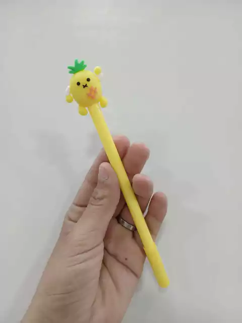 Lapicera fantasy-piña amarilla