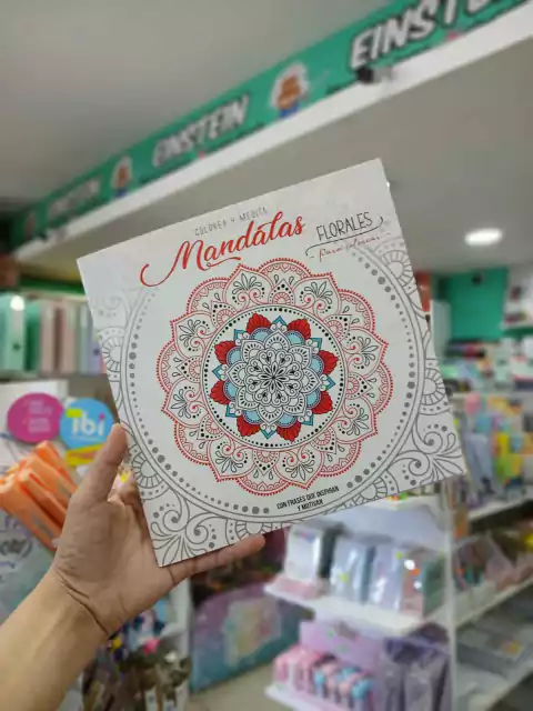 Colorea y medita mandalas-florales