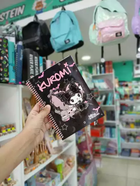 Cuaderno A5-hojas rayadas-kuromi