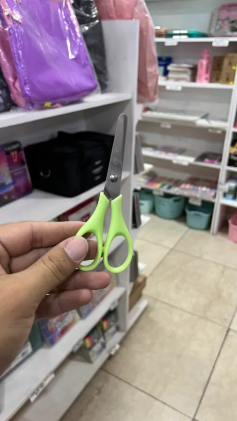 Tijera Escolar (Verde)- Filgo