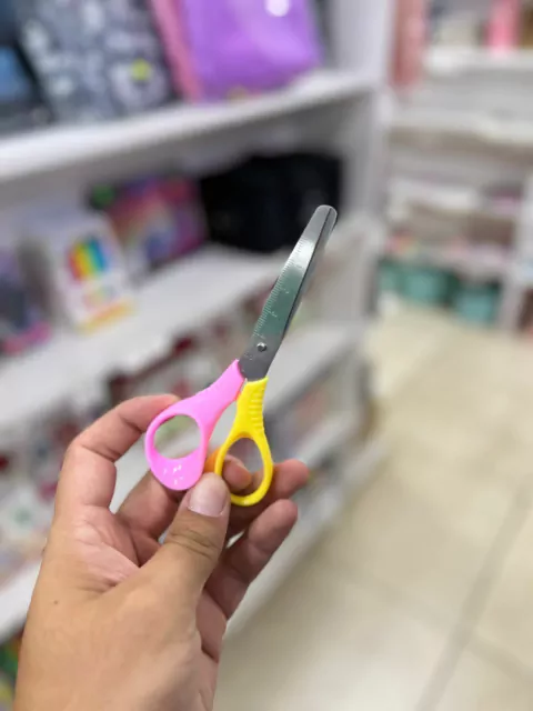 Tijeras Escolares Dobles Colores - BRW