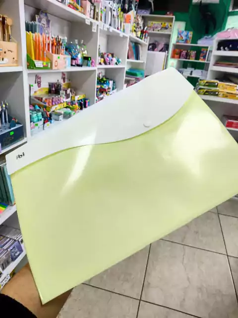 Sobres A4 con Botón - Ibi (Amarillo) - (copia)