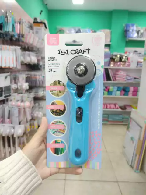 Cutter rotativo rosa pastel 45mm - Ibi Craft - (copia)