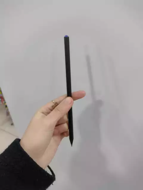 Lápiz Negro- con brillito verde - (copia)