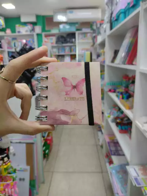 Mini Cuadernito de hojas removibles A8 Ecologico- Punto cero- Mariposa