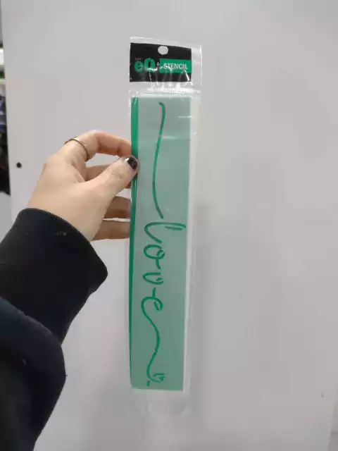 Stencil Chico -Love corazon -EQ