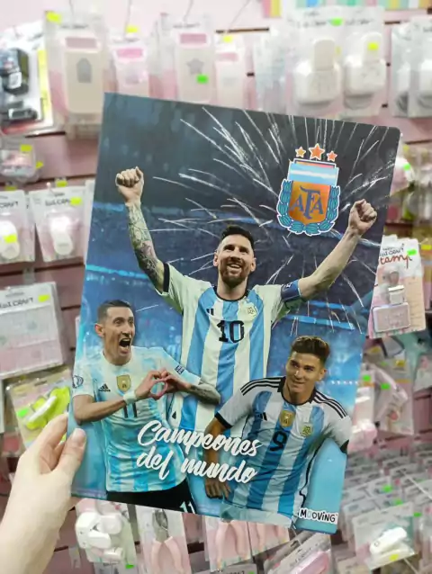 Carpeta Oficio 3 Solapas Campeones del Mundo - Mooving