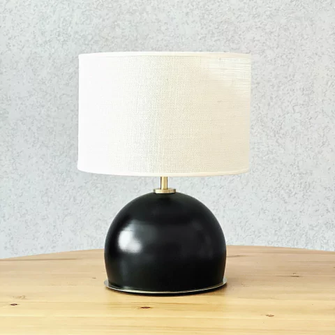 Lámpara de mesa Isi negra - comprar online