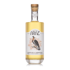 Cachaça Carvalho e Amburana | Cachaça Araz, bebida destilada brasileira, amburana, bebida alcoólica, amburana, cachaça tradicional, cachaça artesanal, cachaça de alambique, bebida brasileira destilada em alambiques de cobre, envelhecida em barris de carva