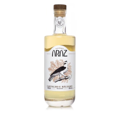 Cachaça Carvalho e Bálsamo (cabreúva) 700 ml | bebida premium - cachaça artesanal, cachaça de alambique, cachaca artesanal, bebida brasileira, destilado brasileiro, bebida de qualidade, cachaça de carvalho, cachaça de bálsamo, cachaça de cabreúva, cachaça