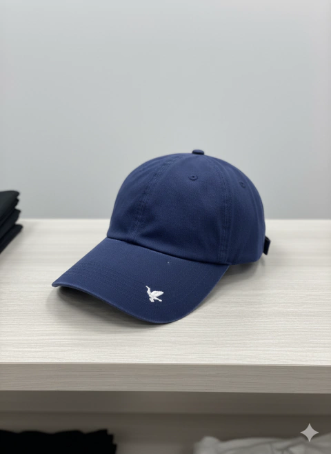 Boné Brooks Logo na Aba - Azul Marinho - comprar online