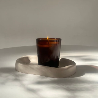 Vela aromática de soja Apotheke Vaso Ámbar - Tilo y lavanda