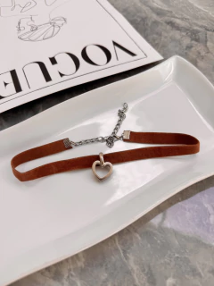 Choker de terciopelo dulce de leche - comprar online