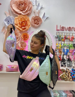 MAXI RIÑONERA ROSA CLARO
