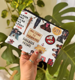 Cartuchera stranger things - comprar online
