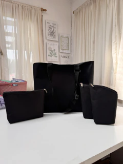 COMBO EMPRENDEDOR X 16 PRODUCTOS (4 bolsos XL, 4 neceser y 4 SET MATEROS)