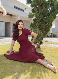 Imagem do Vestido Jasmim Em Viscose Maquinetada - Maria Amore