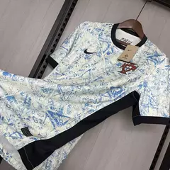 Imagem do Camisa Portugal Away Eurocopa 23/24 - Torcedor Nike Masculina - Branco e Azul