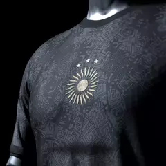 Camisa Lionel Messi "GOAT" Edição Especial Comma Football - Masculino - Preto e Azul na internet