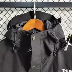 Corta Vento The North Face Masculino - Preto na internet