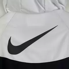 Corta Vento Nike Masculino - Preto e Branco