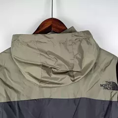 Imagem do Corta Vento The North Face Masculino - Verde e Azul