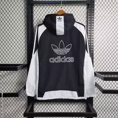 Corta Vento Adidas Masculino - Preto e Branco - comprar online