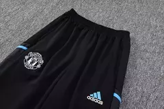 CONJUNTO TRAINING MANCHESTER UNITED 22/23 BRANCO/PRETO - GOATshopping - Camisas de times